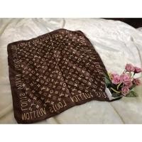 ราคา ผ้าพันคอลาย lvขนาด50*50cm (1752865653)