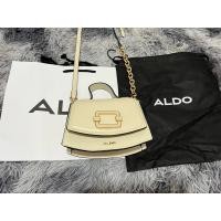 ราคา กระเป๋าแบรนด์ ALDO สีขาวครีมมือสองสภาพสวย (26323994811)