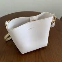 ราคา กระเป๋า LANEIGE มือสอง (42863953698)