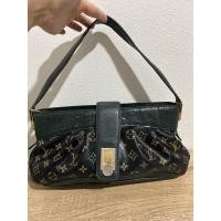 ราคา กระเป๋าถือ คล้องไหล่ LV มือสอง งานหนังแท้ ￼งานลุ้นตู้เกาหลี ขนาด 12 นิ้ว (25961263189)