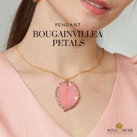 ราคา Royal Orchid collection สร้อยคอจี้กลีบดอกเฟื่องฟ้าขลิบทอง (24753363176)