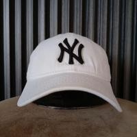 ราคา หมวก New Era 9Forty NY Yankees (50605584289)