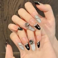 ราคา ฟรีกาวHandmade A2947 เล็บปลอมเล็บเจล ปลายสีเงินกลิตเตอร์ประกายสลับปลายสีดำประดับเพชรหรูหรา (44470737246)