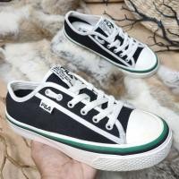 ราคา ผ้าใบ Fila แท้ สวยมาก รุ่นใหม่ช็อป มือสองสภาพดี 36(23 cm) (18556637333)