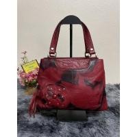 ราคา ส่งต่อ กระเป๋าถือ หนังแท้ ลายดอกไม้ (12588546694)