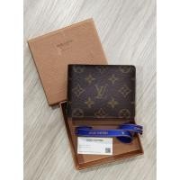 ราคา Louis Vuitton กระเป๋าสตางค์ใบสั้น 2 พับ มือสองของแท้❤ (51753817606)