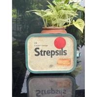ราคา กล่องStrepsils กล่องสังกะสี กล่องสังกะสีโบราณ No.15 (54113777476)