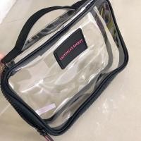 ราคา แท้วิคตอเรียซีเคร็ทกระเป๋าเครื่องสำอางค์ ใบใหญ่Victoria's Secret จาก ช็อปอเมริกา (4294141868)