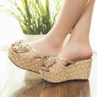 ราคา BRUKAT WEDGES (ซิลิโคนสไลด์) (29452584691)
