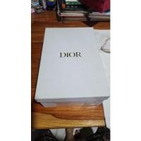 ราคา กล่องรองเท้าพร้อมถุงผ้าdior (21555010465)