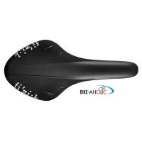 ราคา เบาะ fi'zi:k R3 พื้นเบาะเป็น carbon รางเป็น k:ium - Arione black (Large) (384555700)
