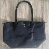 ราคา Used Longchamp Le Pliage Green M / L Tote กระเป๋ามือสอง สีดำ หูยาว ขนาด M / L (27945583841)