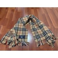 ราคา พร้อมส่ง burberry วินเทจ ใช้คลุมไหล่ พันคอ ผืนใหญ่ มือสอง✌️ สภาพดี (40567791804)