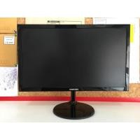 ราคา จอมอนิเตอร์ LED Samsung 18.5นิ้ว สภาพดี มีตำหนิเล็กน้อย (1823261168)