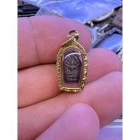 ราคา พระนาคปรกใบมะขามหลวงพ่อคูณบริสุทธิ์โธรุ่นมหาลาภครบ 91 ปีหลวงพ่อ เลี่ยมทองทองคำแท้ (40828728215)