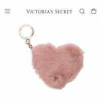 ราคา VICTORIA’s SECRET - Heart Pouch Keychain (48516396064)