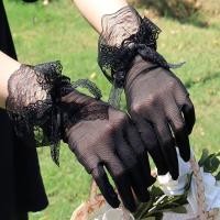 ราคา ฤดูร้อนถุงมือลูกไม้ป้องกันแสงแดดตาข่ายบางระบายอากาศได้ยืดหยุ่นสีดำเซ็กซี่ถุงเท้ามือหรูหราป้องกันรัง (28166987553)