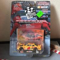ราคา รถเหล็ก Nascar Racing Champions 1:64 #4 kodak (22632219617)