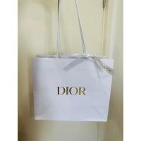 ราคา ถุงกระดาษแบรนDiorแท้ (25608607429)