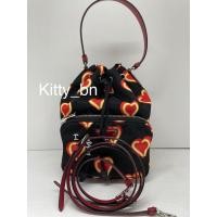 ราคา Used: Prada nylon bucket bag (9535728977)