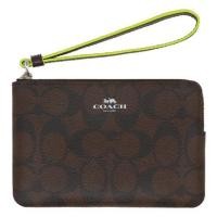 ราคา COACH แท้ รหัส F39213 CORNER ZIP WRISTLET IN SIGNATURE CANVAS (SVDLP) (2725272749)