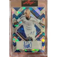 ราคา Fabinho /20 Leaf Metal 2022 สวยๆเลยครับหายากนะครับลายเซ็นต์ Fabinho ไม่แพงมากเก็บได้เลยครับผม (46753408790)