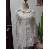ราคา ชุดเดรสสีขาวปักมุก แขนยาว (7748803071)