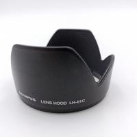 ราคา OLYMPUS >> LH-61C Lens Hood ฮูดกลีบดอกไม้ สำหรับ M.Zuiko 14-150mm f/4.0-5.6, Zuiko 14-42mm f/3.5-5.6 ของแท้มือสองญี่ปุ่น (26509386585)