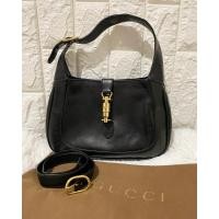 ราคา Gucci Jackie อะไหล่ทอง หนังสวย ของแท้ (25871629699)
