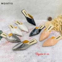 ราคา พร้อมส่ง ⚡️ รองเท้าสลิปเปอร์หัวแหลมไซส์ใหญ่ (5134383469)