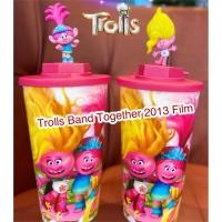 ราคา Trolls โทลล์ แก้วน้ำ 32 oz+ท๊อปเปอร์แก้วน้ำโรงหนัง SF ภาพยนตร์ Trolls Band Together Cinema Cup With Topper Troll ปี 2023 (26684029451)