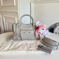 ราคา รบกวนสอบถามก่อนสั่งซื้อ‼️Like new ‼️ Balenciaga mini city ปี 2017 สภาพสวย ขอบมุมดี เชือกสวย ยาแนวแน่น (43254916317)