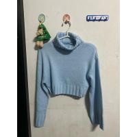 ราคา เสื้อคอเต่าไหมพรมครอป H&M สีฟ้าพาสเทล มือสองของแท้ (26389563064)