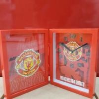 ราคา นาฬิกาตั้งโต๊ะ แมนยู. .... (2617056597)