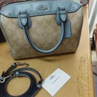 ราคา พร้อมส่งจ้า #กระเป๋ามือสอง Coach หมอน9" รุ่นยอดฮิต ลาย C สีสวยด้วยค่ะ ของแท้ค่ะ ย้ำนะค่ะว่าของแท้จ้า #ของแท้จ้า (3609638242)