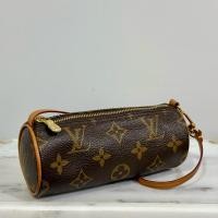 ราคา กระเป๋าหลุยส์วิตตอง Louis Vuitton Papillon Attached Pouch มือสอง ของแท้ 100% สภาพดีมาก (27482757994)