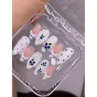 ราคา GITTER GRACE เล็บเจลสำเร็จรูป size M ทรงแอลมอนด์บลูเบอร์รี่ วิปครีม สีขาวลายจุดน้ำเงิน สไตล์เวียดนาม แถมกล่องกายวตะไบ (43532275093)