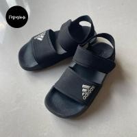 ราคา Preloved รองเท้าแตะเด็ก adidas adilette มือสองต้นฉบับ (29225134389)