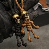 ราคา Aosuoas 1PC Skull Head พวงกุญแจรถ Biker หมวกกันน็อคจี้พวงกุญแจเชือกถัก Paracord กระเป๋าแขวน Bapa ตุ๊กตาของเล่น TH. (53916062617)