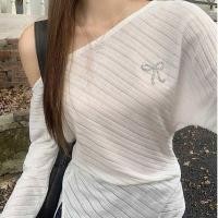 ราคา [โปรโมชั่นจํากัดเวลา] Design Sense Niche Off-the-Shoulder เสื้อยืดแขนยาวสีขาวผู้หญิงฤดูร้อนสไตล์ใหม่ Slimmer ดู Layered S (55517785172)