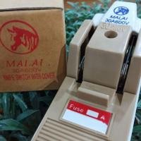 ราคา MALAI คัทเอาท์ คัทเอ้า คัตเอาท์ สะพานไฟสะพานไฟ ตรากวาง 2P 30A 600V knife switch with cover ฟรี ฟิวส์ก้ามปู 30A (2479608514)