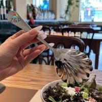 ราคา Z&P ช้อนสแตนเลสรูปเปลือกหอยพร้อมที่จับยาวทัพพีร้านอาหารขนมช้อนไอศกรีมตักอุปกรณ์ครัวเครื่องมือ COD (56067770171)