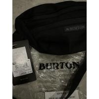 ราคา กระเป๋าคาดอกชายหญิงใส่ได้ยี่ห้อburtonแท้100% (22857332601)