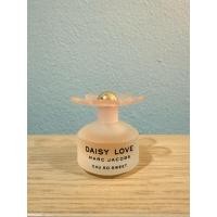 ราคา ✨ส่งต่อ✨ เทสเตอร์น้ำหอม Marc Jacobs Daisy Love Eau So Sweet 4 ml. (53307295607)