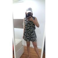 ราคา Forever 21 แท้ jumpsuit size S ลายดอกน่ารักมาก สภาพนางฟ้าไม่มีตำหนิ (989810311)