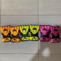 ราคา นวมชกมวย Venum MMA, ถุงมือ Venum MMA, นวมชกมวย Venum UFC (9427081157)
