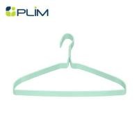 ราคา ไม้แขวนเสื้อเคลือบ PLIM CURVE สีเขียว (แพ็ก 10 ชิ้น) (1279996)