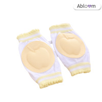 ราคา สนับเข่าเด็ก ABLOOM 0080038007011_ลายแอปเปิ้ลสีเหลือง (แพ็ค 2 คู่ (888125000162)