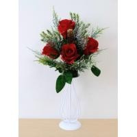 ราคา ดอกกุหลาบประดิษฐ์ผ้าในแจกัน JGLORYFLOWER แจกันเส้นเหล็กดัดขาว กุหลาบสีแดง (888217500024)