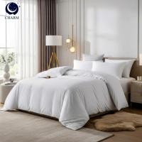 ราคา ชุดเครื่องนอน 5 ฟุต 6 ชิ้น CHARM ผ้าซาตินลายริ้ว สีขาว (888127600072)
